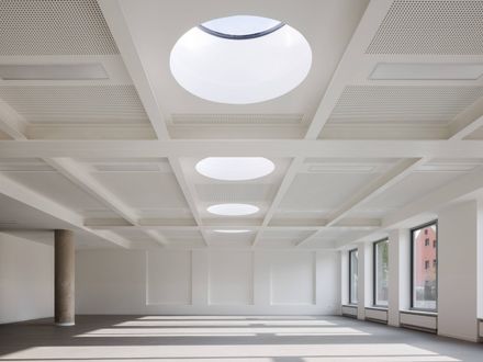 Extension Of A Primary School - New School Pavilion And Multipurpose Hall
