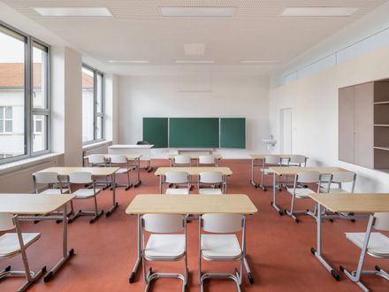 Extension Of A Primary School - New School Pavilion And Multipurpose Hall