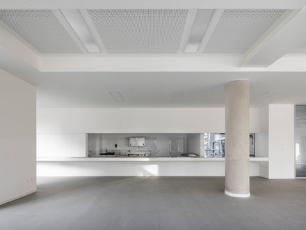 Extension Of A Primary School - New School Pavilion And Multipurpose Hall