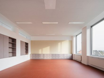 Extension Of A Primary School - New School Pavilion And Multipurpose Hall