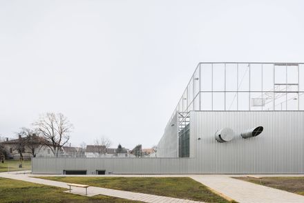 Extension Of A Primary School - New School Pavilion And Multipurpose Hall