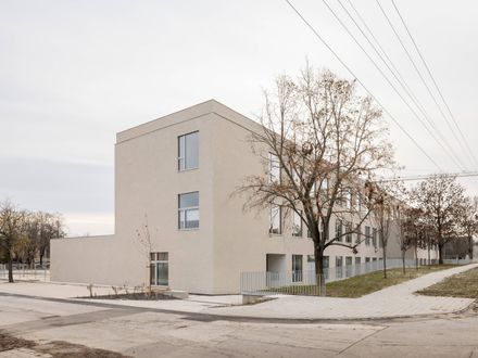 Extension Of A Primary School - New School Pavilion And Multipurpose Hall