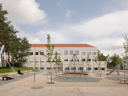 Extension Of A Primary School - New School Pavilion And Multipurpose Hall