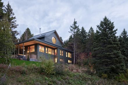 Le Grand Bercail House