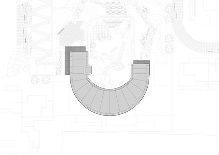 Timber Structure Pedestrian Bridge Of Yitaiyipin Garden