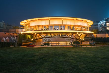 Timber Structure Pedestrian Bridge Of Yitaiyipin Garden