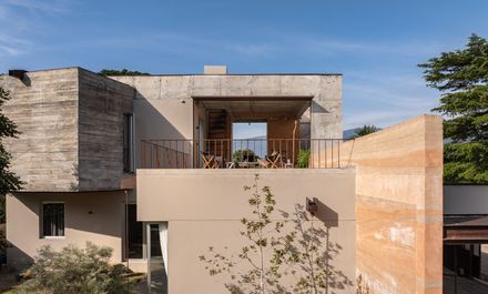 The Terrace House