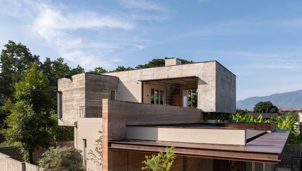 The Terrace House