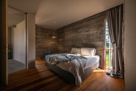 The Terrace House