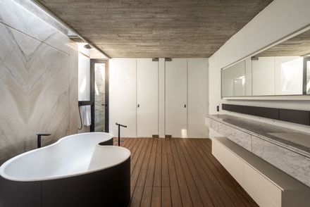 House 17-JB