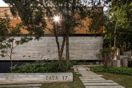 House 17-JB