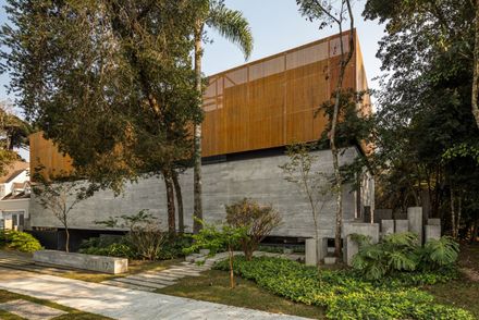 House 17-JB