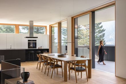 Passive House Forest Retreat