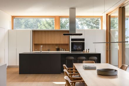 Passive House Forest Retreat