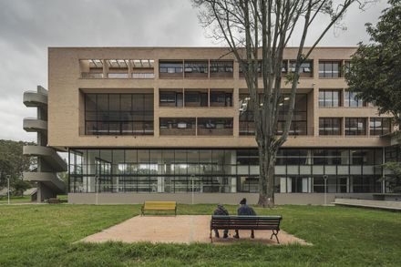 El Camino: Housing Complex For Older Adults And Formerly Unhoused People