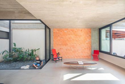TT Houses