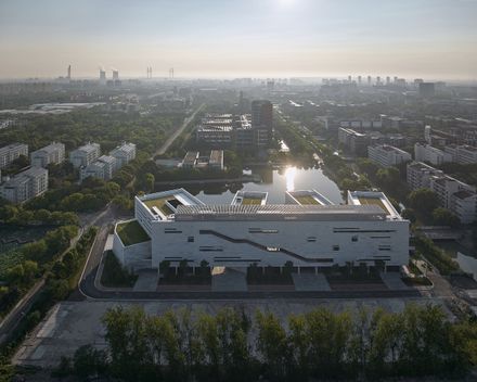 Shanghai Jiao Tong University Student Service Center