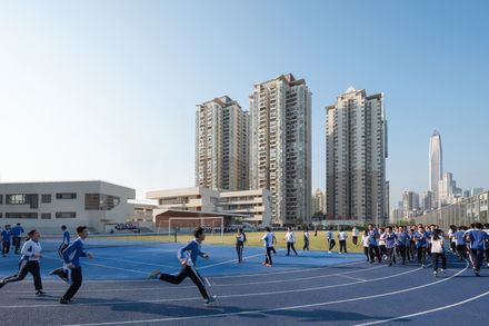 Hongling Middle School Shixia Campus