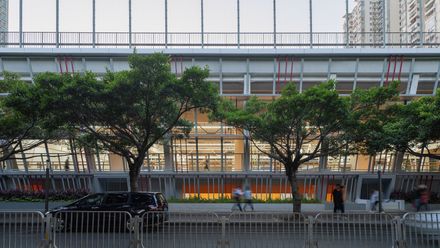 Hongling Middle School Shixia Campus
