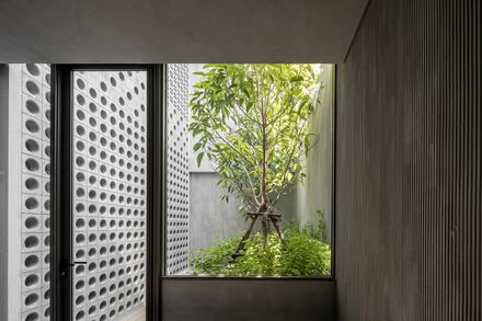 Sailom House