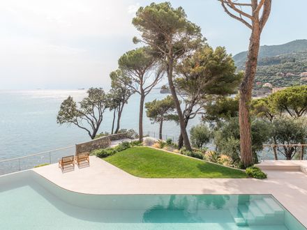 Villa In Recco