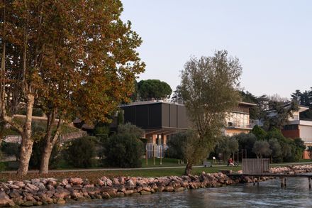 Villa EF