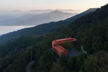 Qing Shui Meditation Retreat Center