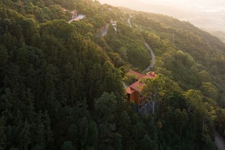 Qing Shui Meditation Retreat Center