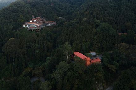 Qing Shui Meditation Retreat Center