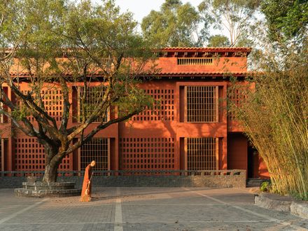 Qing Shui Meditation Retreat Center