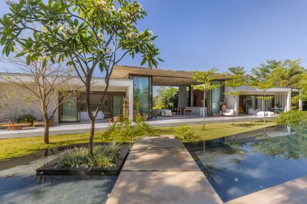 Boutique House