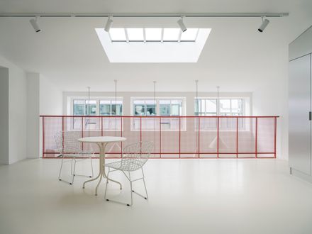Sentier - Contemporary Workplace
