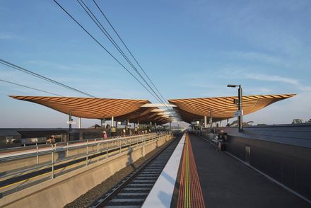 Pakenham Station