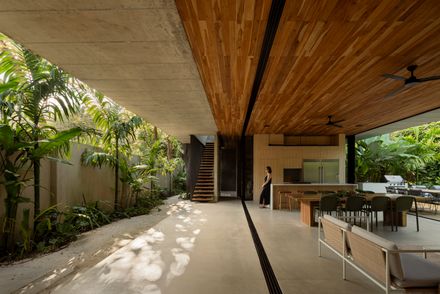Calma House