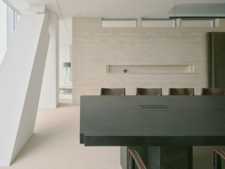 Office H