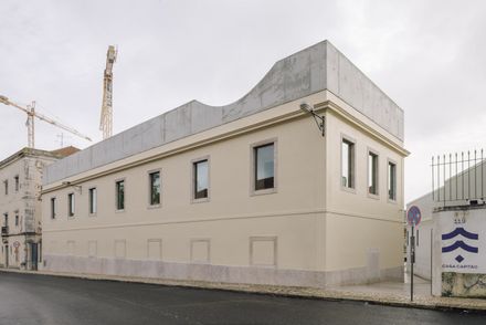 Capitão House