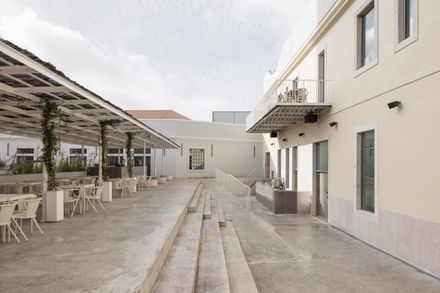 Capitão House