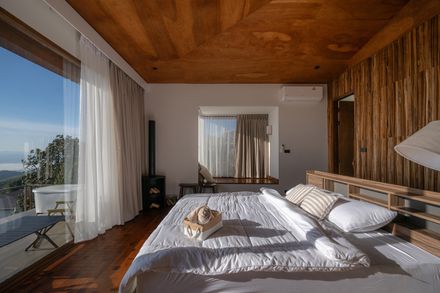 The Wood Cabin
