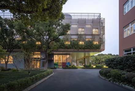 Anna Pao Sohmen Centre At Yk Pao School