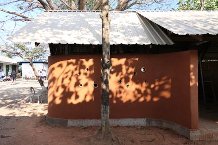 Classrooms For New Day School School
