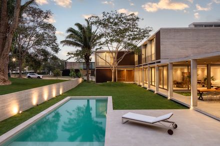 House Jeviò