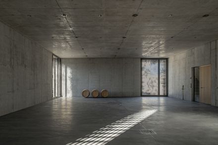 New Winery URS HAUSER