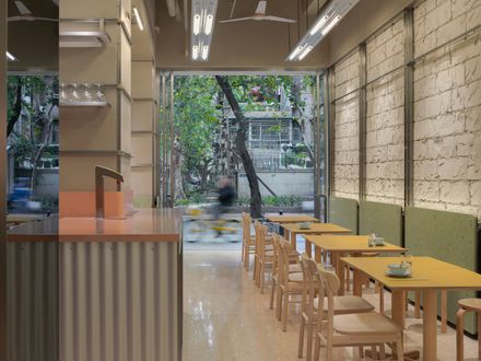Yunju Roast Meat Restaurant