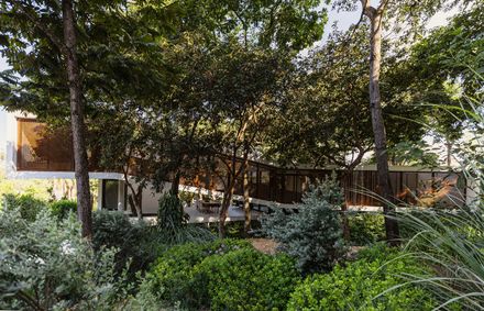 Ascendente House