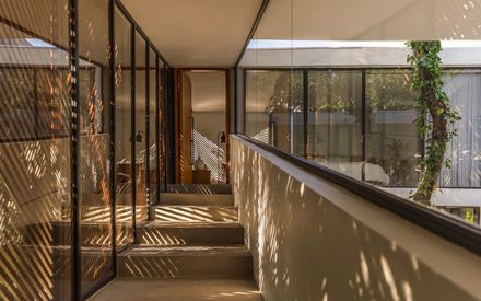 Ascendente House