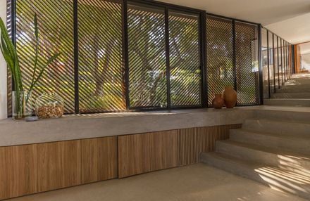 Ascendente House