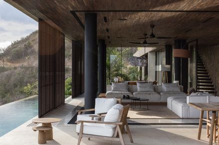 House Awasi