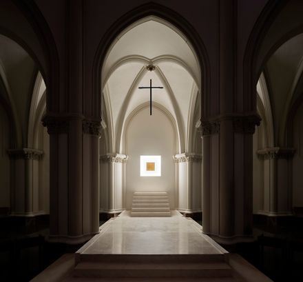 La Milagrosa Altarpiece