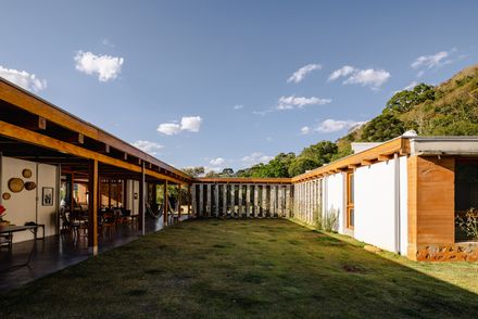 Matita-Perê House