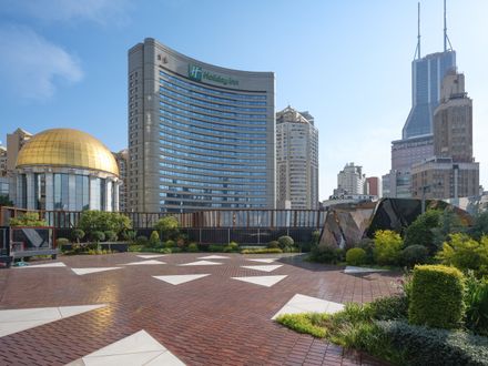 The Ecological Kaleidoscope Of East Nanjing Road: Century Square Reborn